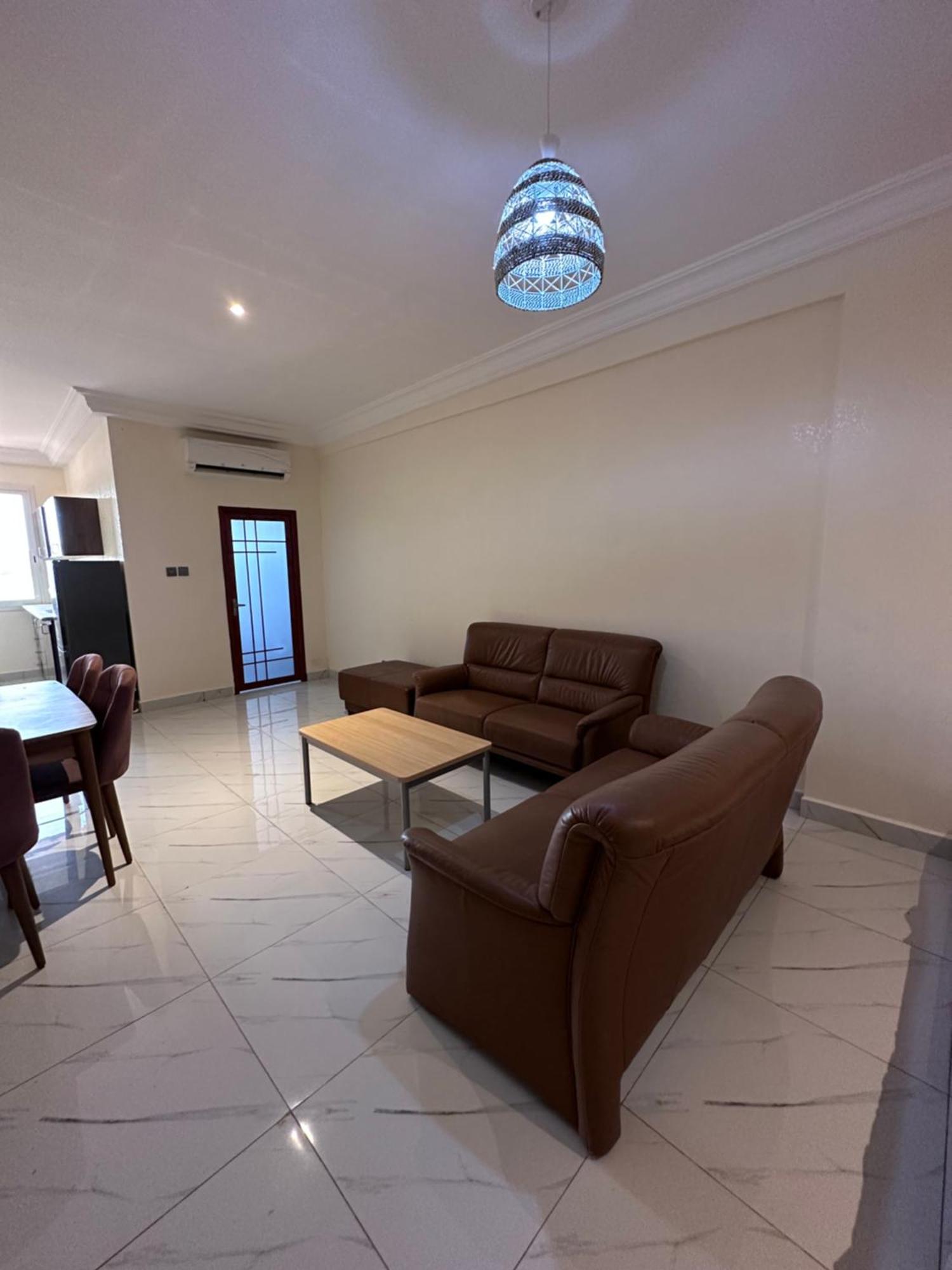Apartments Plaza Hotel Kololi Kültér fotó